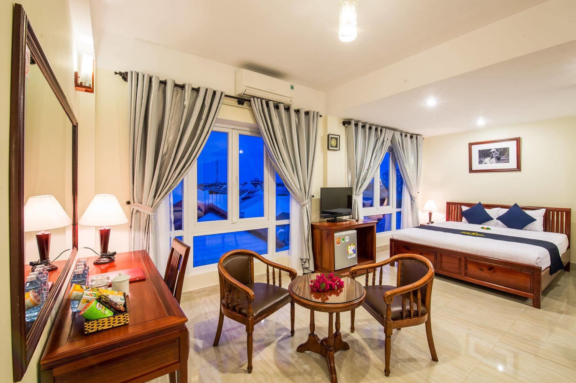Prince Hotel Hoi An Exterior foto