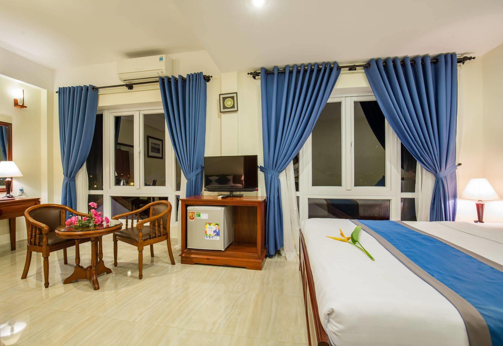 Prince Hotel Hoi An Exterior foto
